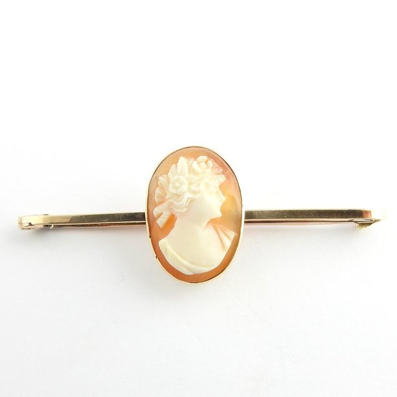 Vintage 9 Karat Yellow Gold Cameo Brooch/Pin #6099